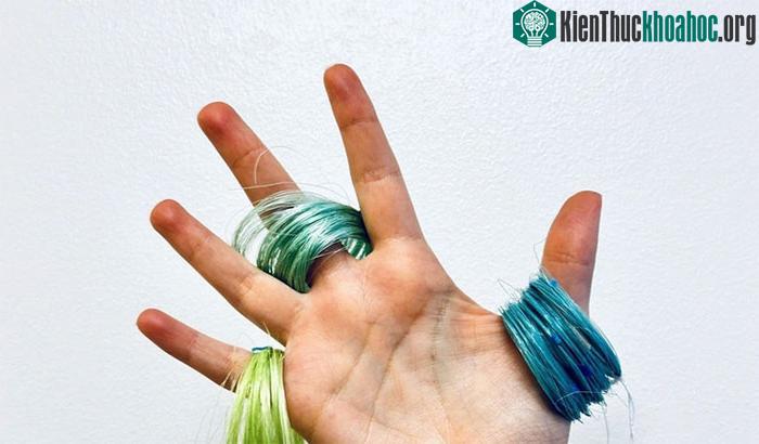 Sợi dệt sinh học từ gelatin với nhiều màu khác nhau