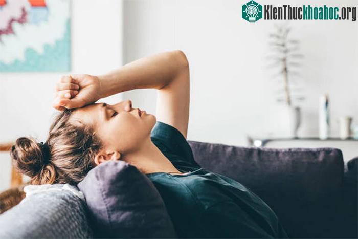 Nếu cảm giác mệt mỏi vẫn kéo dài, nó có thể là dấu hiệu khởi đầu của một tình trạng bệnh lý.