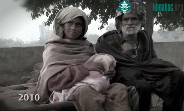 Ramjit Raghav, vợ Shakuntala Devi và đứa con đầu lòng Vikramjeet của họ.