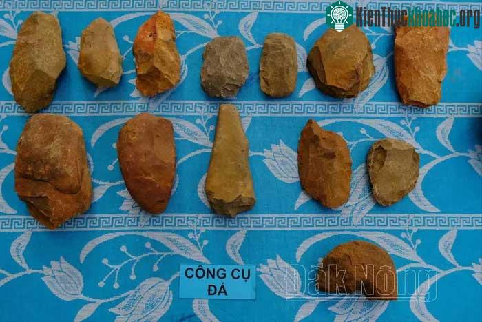 Đắk Nông phát hiện hơn 1000 hiện vật khảo cổ có niên đại hơn 4000 năm ảnh 2