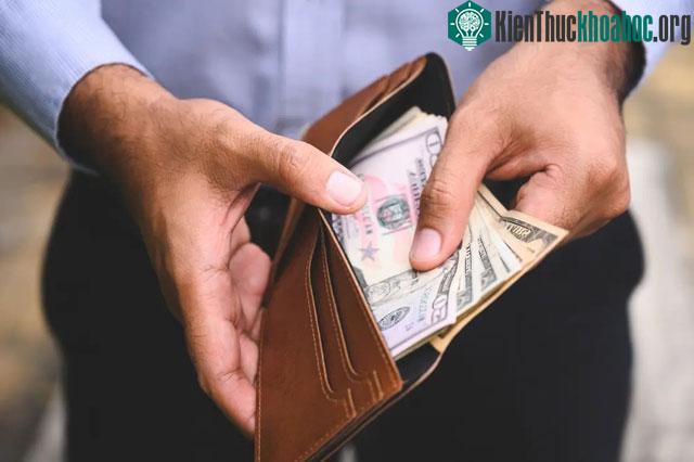 Một số quốc gia hiện nay có các chương trình "visa vàng" để thu hút người giàu đến.