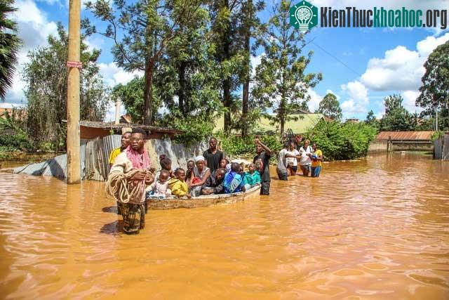 Chạy lụt ở Kenya