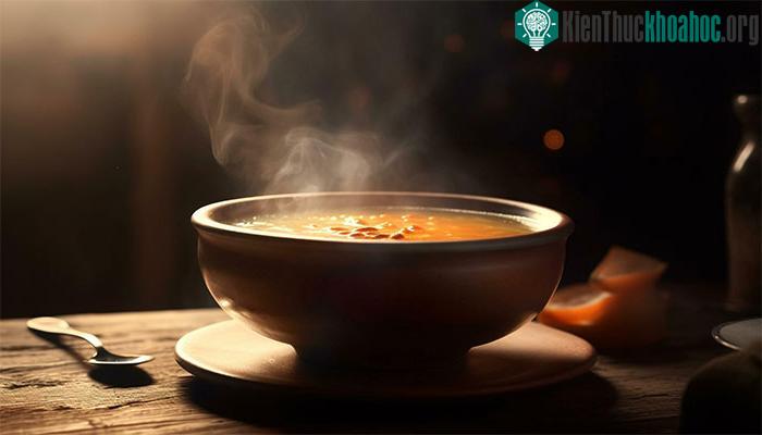 Đồ ăn nóng trên 65 độ C có thể làm tổn thương thực quản, khoang miệng và vòm họng...
