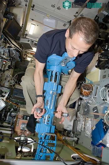 Phi hành gia NASA Tom Marshburn
