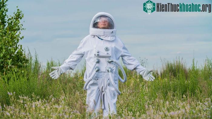 &nbsp;Khả năng nhiễm trùng của các phi hành gia cao hơn trong điều kiện ngoài không gian.