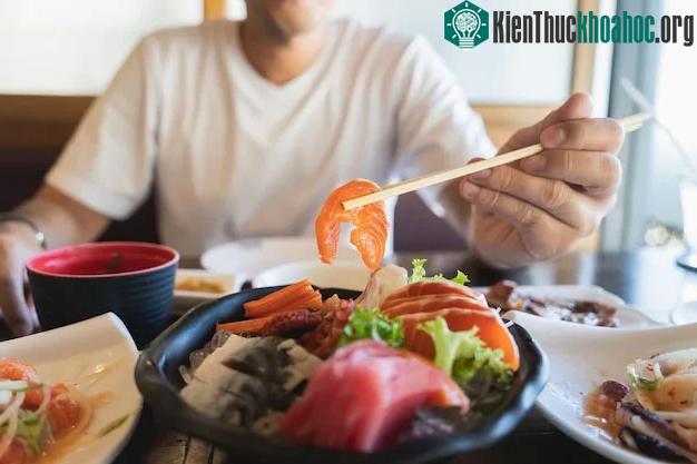 Mỗi người dân Nhật ăn cá nhiều gấp 5 lần so với nước khác.