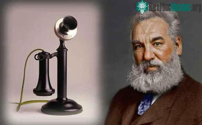 Alexander Graham Bell - người phát minh ra điện thoại.