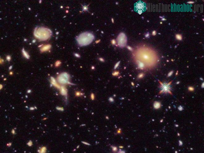 Tại sao Kính viễn vọng Hubble rất mạnh nhưng vẫn không thể chụp ảnh rõ ràng về sao Diêm Vương? ảnh 1
