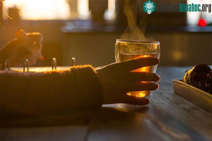 Thời điểm tốt nhất để uống trà là vào buổi sáng