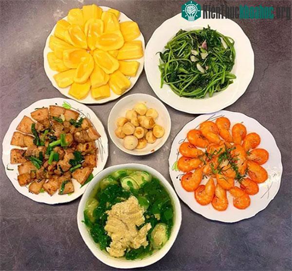 Đối với nhiều người, để có những bữa ăn bình thường có thể rất khó khăn so với tưởng tượng.