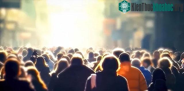 Với tỷ lệ sinh hiện tại, có lẽ trong vài trăm năm nữa, dân số sẽ lên tới hàng trăm tỷ.
