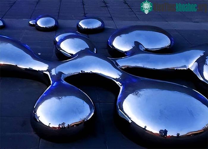 Người xưa đã sử dụng một lượng lớn thủy ngân để bao phủ xung quanh quan tài.&nbsp;