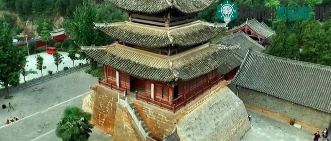 Vì sao cứ tháng 6 luôn có trận mưa kỳ lạ trút xuống ngôi chùa 1800 năm? ảnh 2