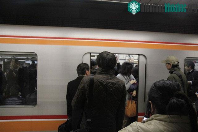 Đúng giờ không chỉ là một thói quen mà đã trở thành giá trị cốt lõi trong tư duy người Nhật.