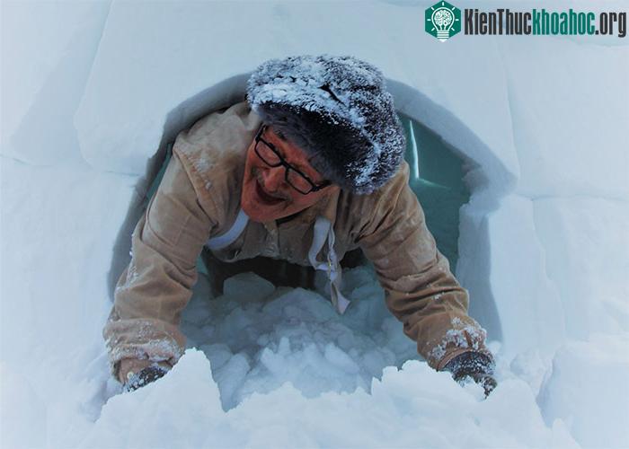 Việc duy trì nhiệt độ trong nhà thích hợp trong môi trường lạnh giá như vậy là rất quan trọng.