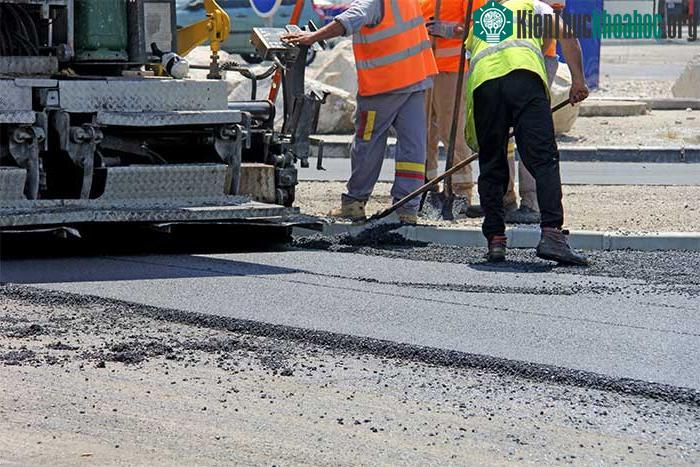 &nbsp;Việc bảo trì và sửa chữa mặt đường nhựa cũng rất đơn giản và thuận tiện.