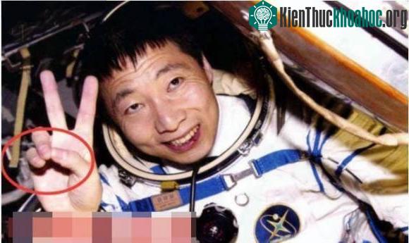 Ngày nay, nhà du hành vũ trụ giờ đây đã có một cách xử lý móng tay mới
