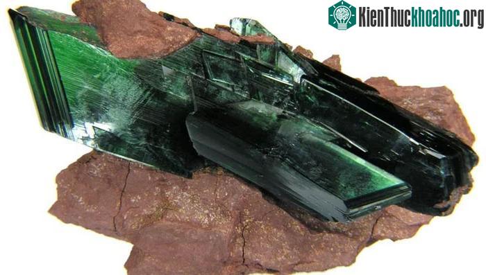 Vivianite đã được nhìn thấy ở dạng đá và tinh thể