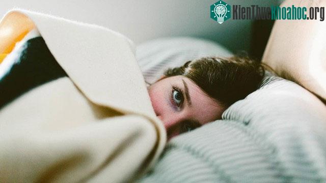 &nbsp;Một số người rất nhạy cảm với tiếng ồn, ngay cả những âm thanh nhỏ cũng khiến họ mất ngủ.