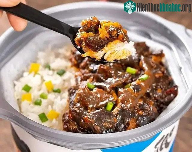Loại cơm này nó không phù hợp với những người muốn kiểm soát lượng đường trong máu.