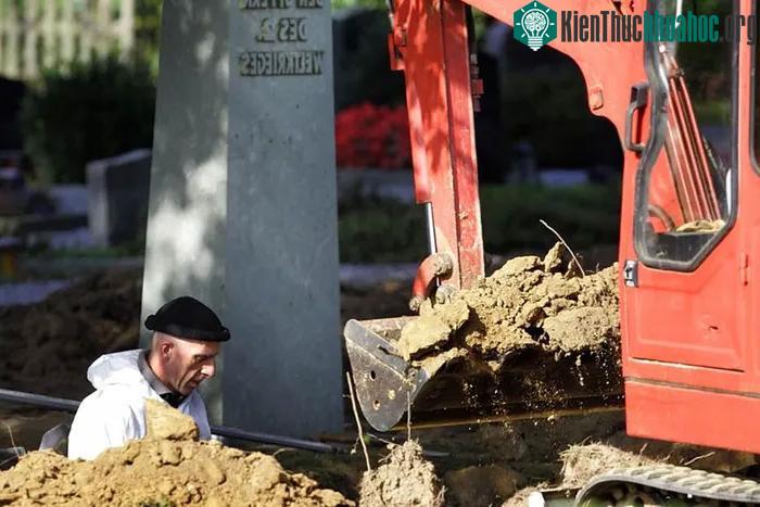 Tại sao một số nhân vật nổi tiếng thế giới lại chỉ được chôn cất trong những ngôi mộ vô danh? ảnh 5