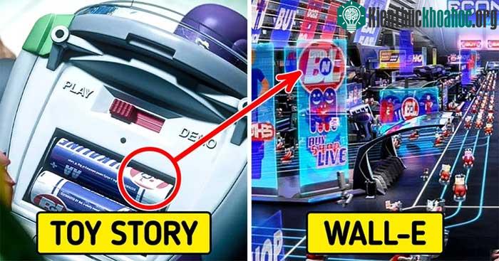 Pin mà Buzz mang theo cùng nhãn hiệu với robot WALL-E