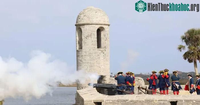 Castillo de San Marcos - Pháo đài "nuốt đạn đại bác" đặc biệt ở Mỹ ảnh 8