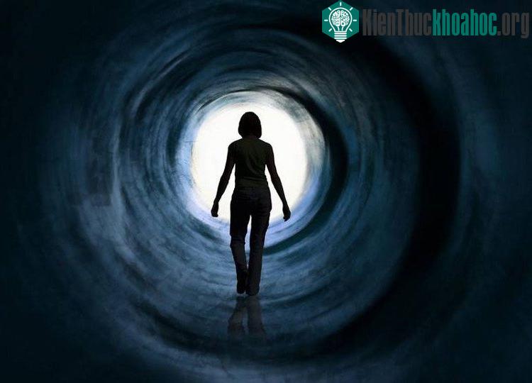 Hiện tượng ký ức tua lại trước thời khắc ra đi là có thật. (Ảnh: News).
