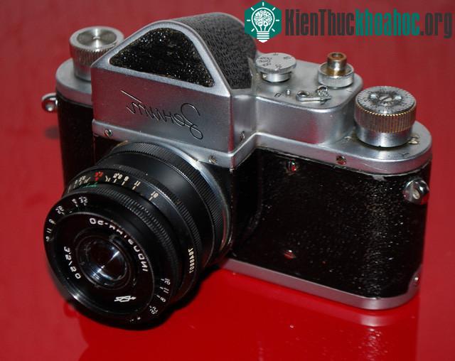 Máy ảnh Zenit