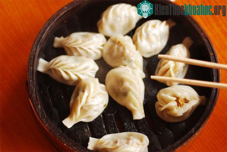 Há cảo là món ăn không thể thiếu đối với người Trung Quốc trong dịp năm mới. (Ảnh: Vera and Jean Christophe).