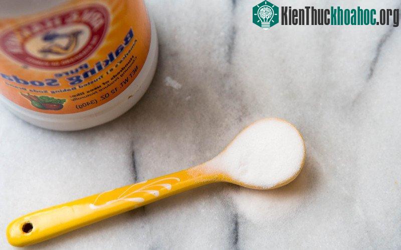 Baking soda trị mụn làm đẹp da rất hiệu quả.