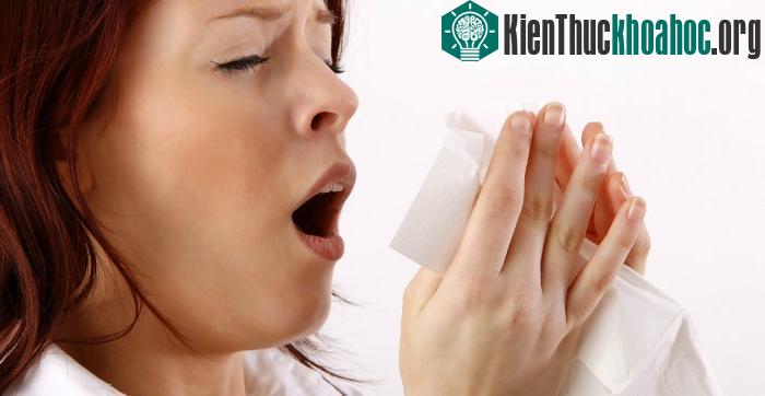 Ở Bulgari, người nào hắt xì hơi đầu tiên sẽ được xem là người mang lại hạnh phúc cho chủ nhà trong năm.