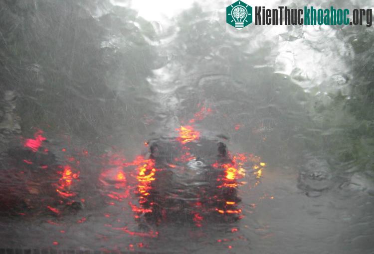 Trong thực tế, hơi nước siêu nhỏ có thể tồn tại trong trạng thái khí xuống đến -40 độ (cả độ F và độ C).