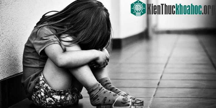 Trẻ em có thể mất niềm tin vào cha mẹ và những người xung quanh.