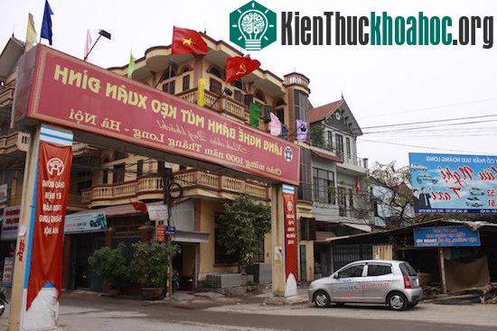 Làng mứt Xuân Đỉnh