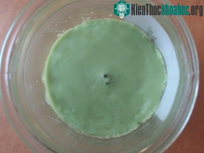 Đừng mua những cây nến có đường kính từ 8cm trở lên.