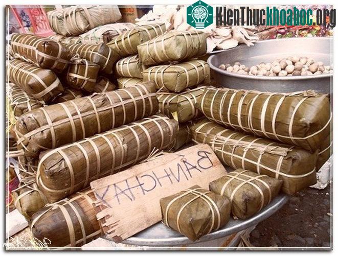 Tết nay, nhu cầu mua bánh chưng, bánh tét gói sẵn ngày một cao