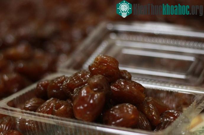 Mứt táo Làng Vị