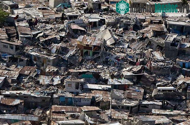 Động đất 7 độ Richter ở độ sâu 8,1 dặm đã làm rung chuyển Haiti vào ngày 12/1/2010.