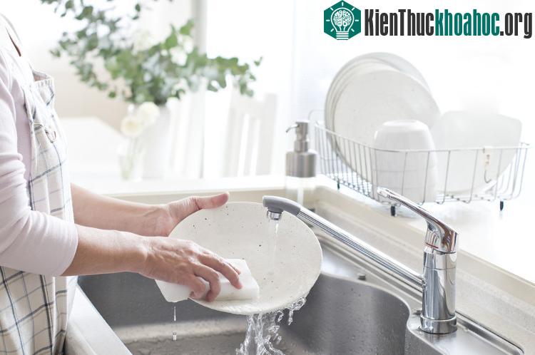 Rửa bát có thể làm giảm stress và tăng tính sáng tạo.