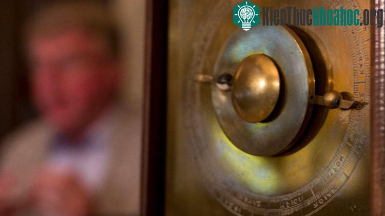 Antikythera Mechanism là tên gọi được các nhà khoa học gán cho chiếc máy tính có niên đại cổ nhất thế giới.