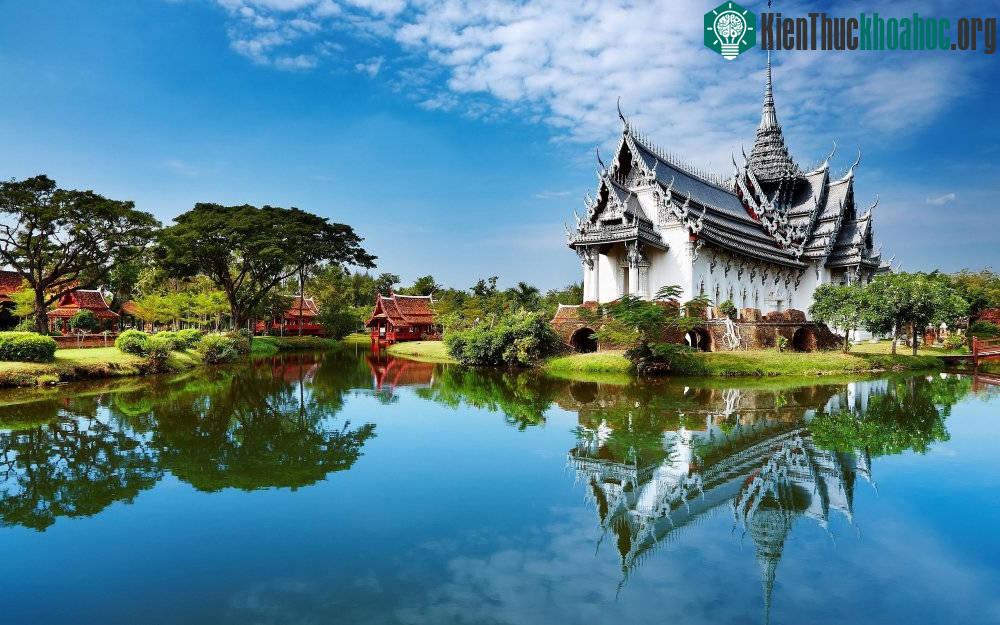Thái Lan trong tiếng Thái là Prathet Thai, nghĩa là "Vùng đất của tự do". Trước đó, quốc gia này có tên Siam. (Ảnh: Questexchange).