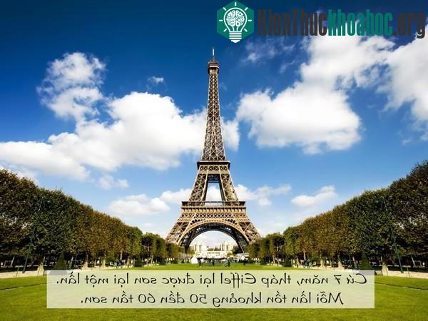 Điều này nhằm bảo vệ cho biểu tượng của Paris khỏi tình trạng gỉ sét.