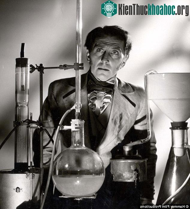 Frankenstein có thể đã nhận thức được khái niệm sinh học về quy luật cạnh tranh.