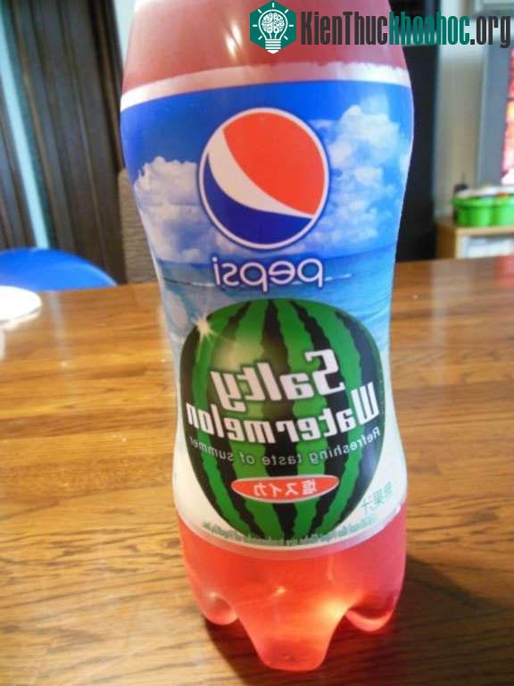 Pepsi vị dưa muối mặn.