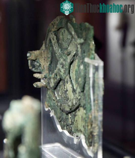 Mục đích chính của Antikythera Mechanism là thiên văn học nói chung chứ không tập trung hoàn toàn vào khía cạnh nào.