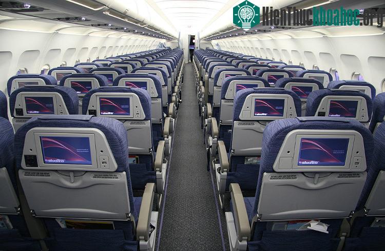 Khoảng 10 USD còn lại sẽ là lợi nhuận của hãng hàng không.