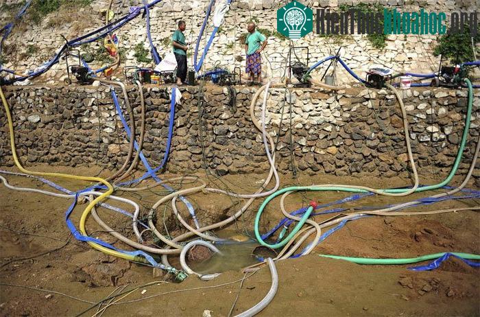 Hạn hán sẽ xảy ra, cùng với đó là việc dân số tiếp tục tăng cao. Nguồn nước không đủ đáp ứng cho người dân sử dụng tại Châu Á sẽ là rắc rối vô cùng to lớn.