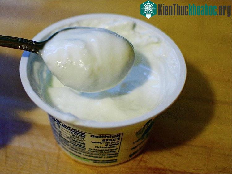 Không phải sữa chua không tốt cho sức khỏe, chỉ là tác dụng của nó đã bị làm quá lên.