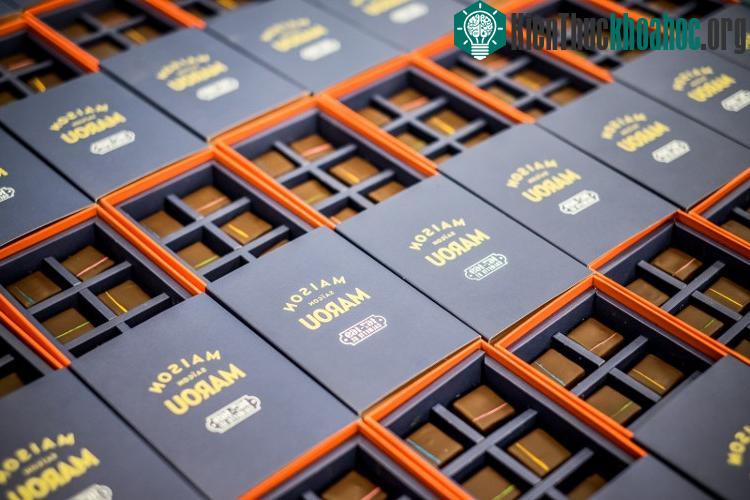 Sản phẩm được gói tỉ mỉ trước khi đến tay khách hàng.
